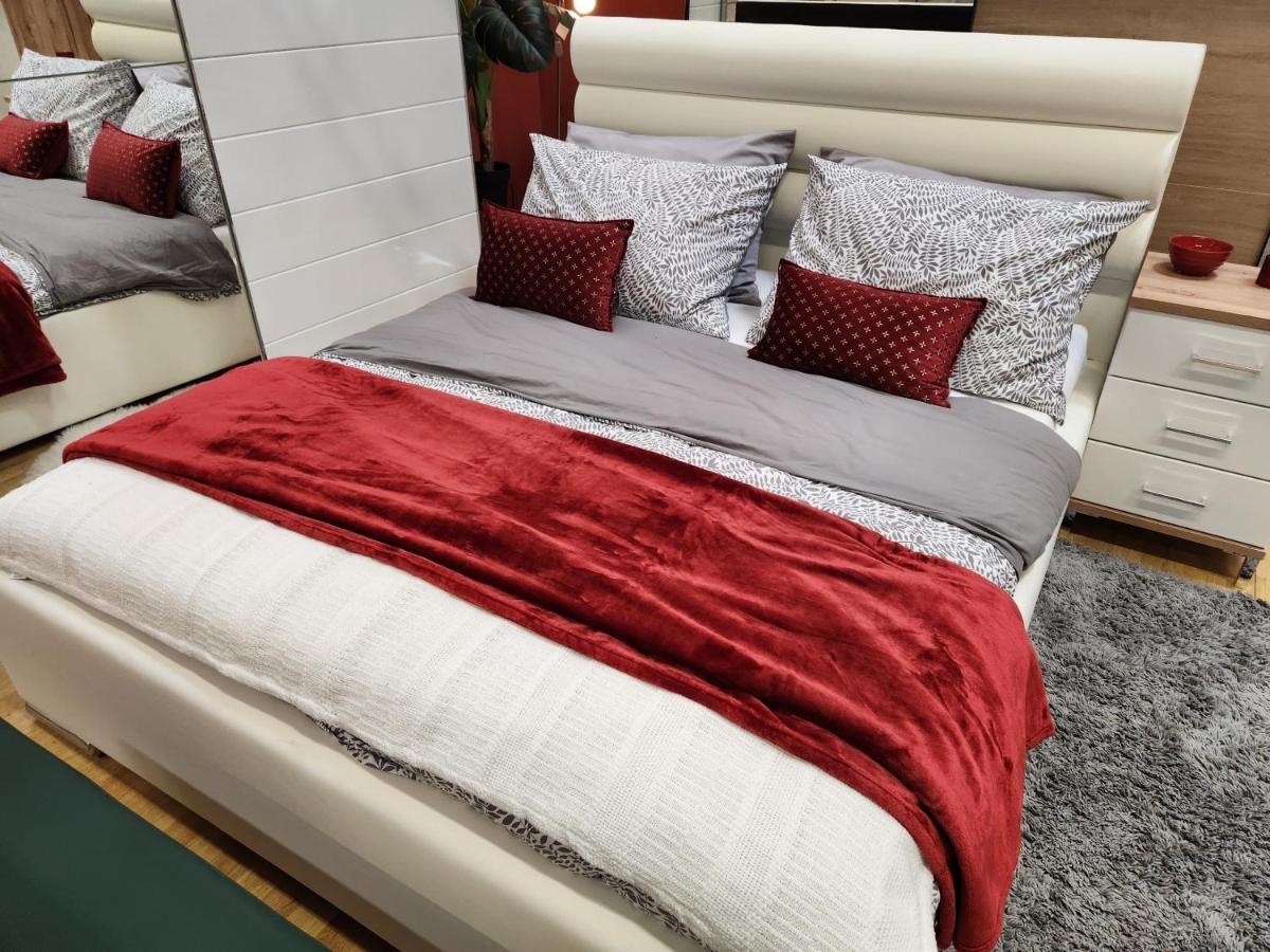 شقة سبليت  في Apartman Delux Centar المظهر الخارجي الصورة